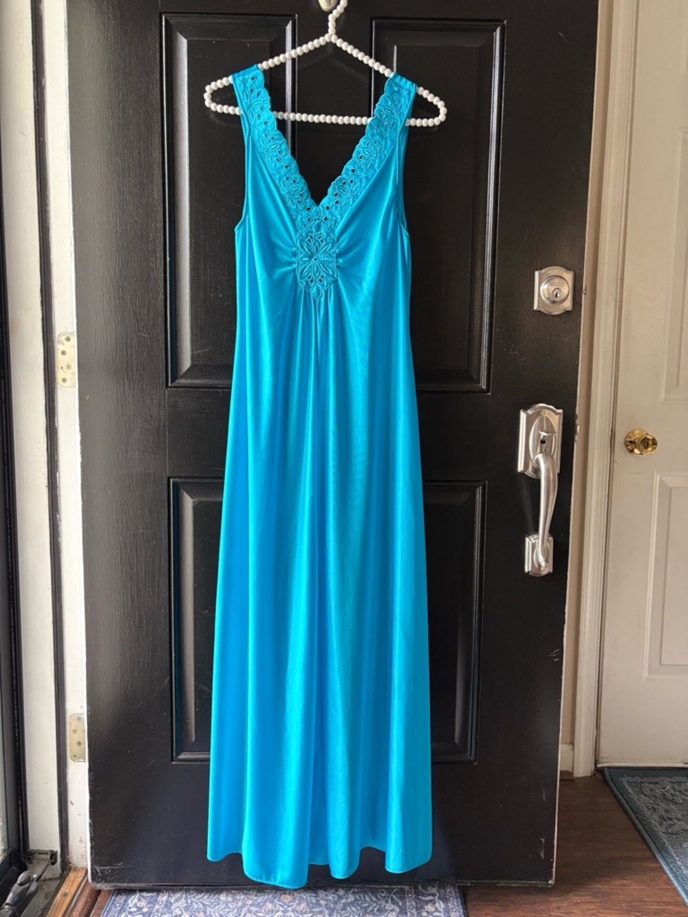 VTG Vanity Fair Blue Nylon Embroidered Lace Bodice Nightgown Size S - Picture 2 of 14